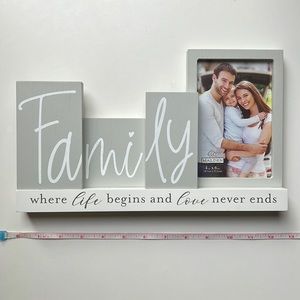 Family picture frame